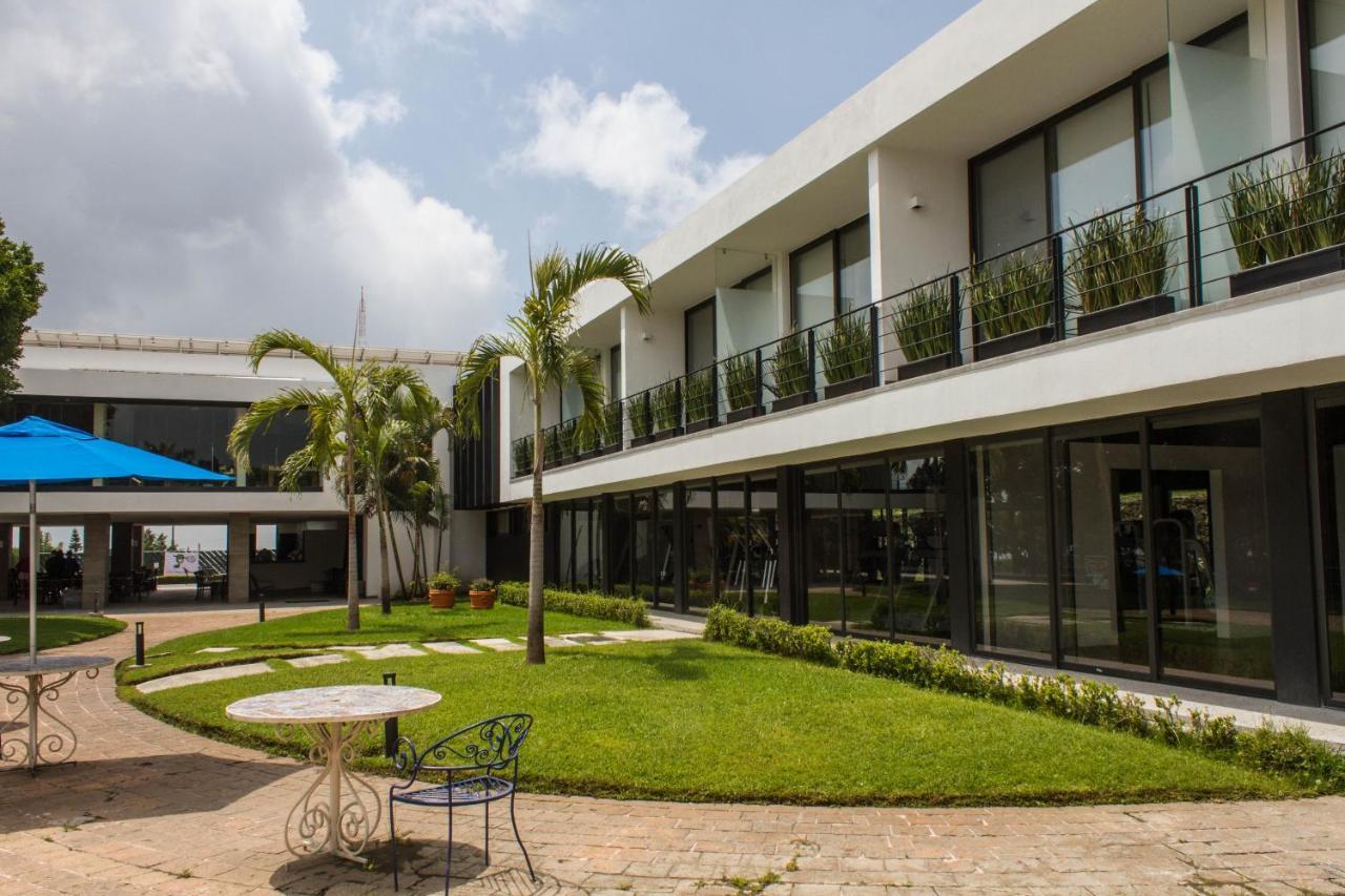 Villa Internacional Hotel & Club Cuernavaca Exterior foto